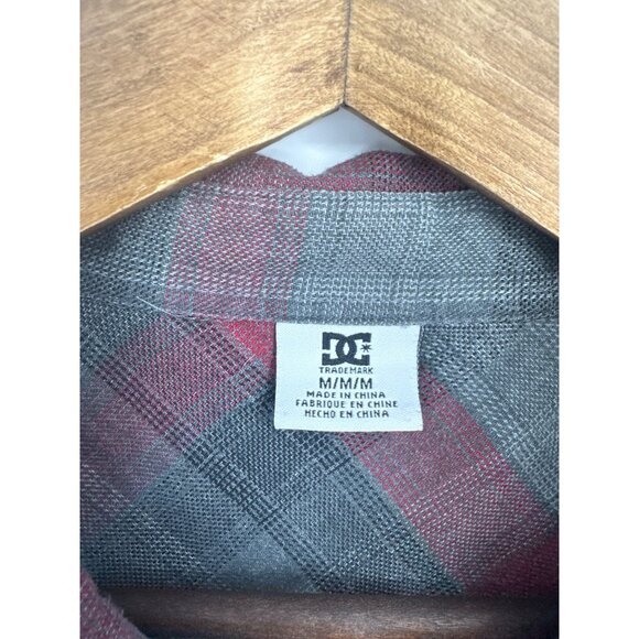 DC Shoes Plaid Button Up Long Sleeve Cotton Blend Casual Shirt Men's Size M - Picture 4 of 9